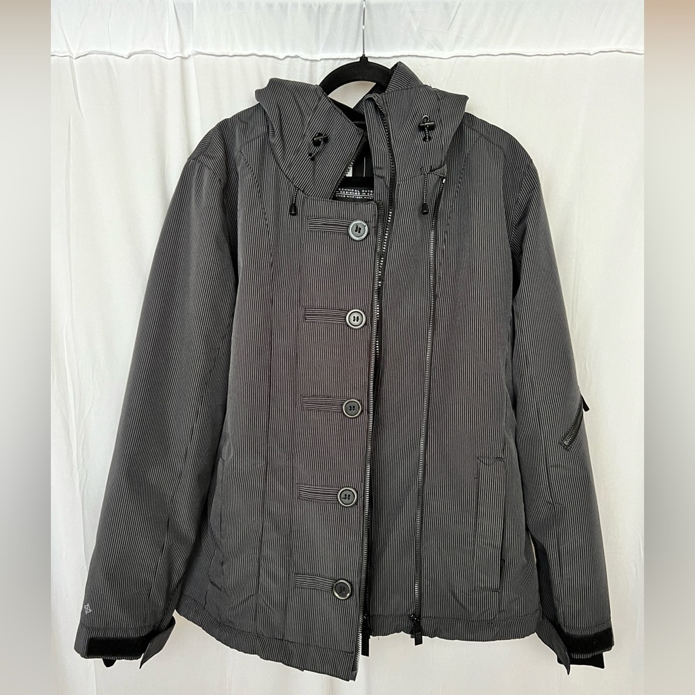 PWDR ROOM Snowboard/Ski Jacket, Grey/Black, Sz M Women’s